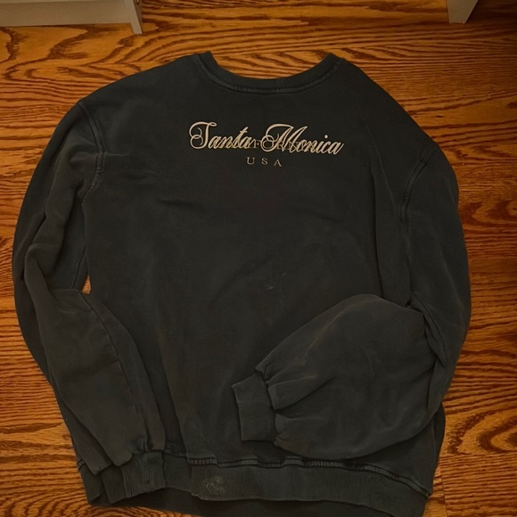 Urban Outfitters Tops - URBAN OUTFITTERS|| girls crewneck